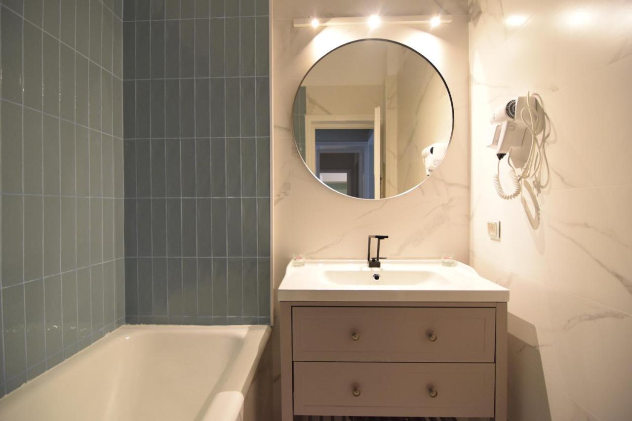 Beautiful Apartment In Old City 부쿠레슈티 외부 사진