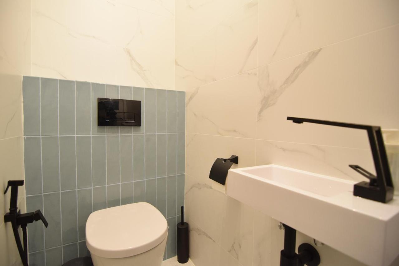 Beautiful Apartment In Old City 부쿠레슈티 외부 사진