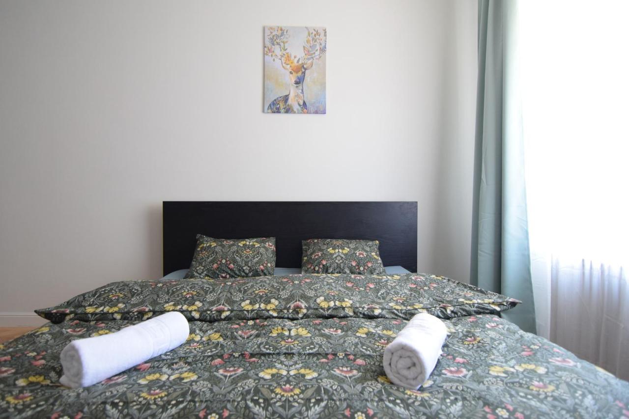 Beautiful Apartment In Old City 부쿠레슈티 외부 사진